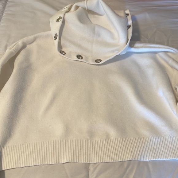 Zara white cropped sweater Sz small - Picture 5 of 6